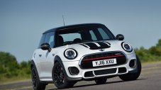 Mini ще предложи още по-брутално JCW