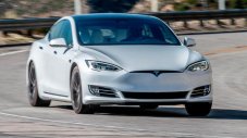 Tesla Model S отмъкна рекорд на Porsche Taycam