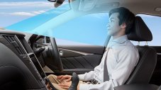 Nissan поставя пълноценен автопилот в колите си