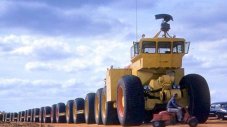 Виждали ли сте някога TS-497, най-голямото офроуд чудовище?