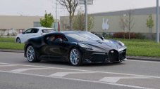 Най-скъпото Bugatti излезе на пътя