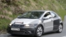 Honda тества новия Civic