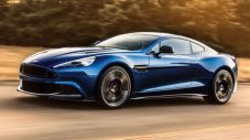 Джеймс Бонд продаде синия си Aston Martin Vanquish за 468 000 долара