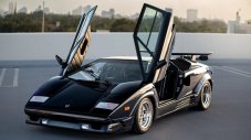 Още едно Lamborghini на Род Стюарт беше продадено на търт