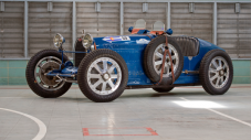 Продава се Bugatti, карано от Луи Широн