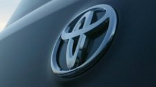Toyota се връща към бензиновите турбо-мотори