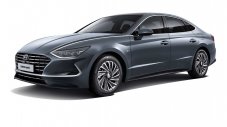 Хибридният Hyundai Sonata получи слънчева батерия