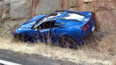 Първата катастрофа с Corvette Stingray вече е факт