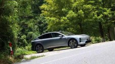 Шефът на NIO обяви края на златната ера за китайските автомобили