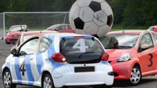 Когато футболът и автомобилите вървят заедно