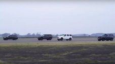 Големи и мощни SUV с V8 &ndash; кой е най-бърз на права отсечка?
