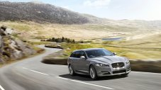 Jaguar XF излиза и като дизелов спортист