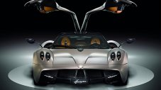 Марк Зукърбърг смени VW Golf с Pagani Huayra 