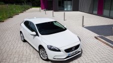 Volvo сменя V40 с напълно нови модели