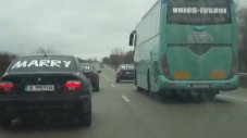 Предложение за брак с три BMW-та