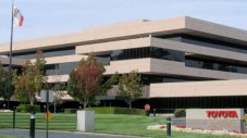Toyota продава щаб-квартирата си в Калифорния