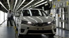 Поройни валежи затвориха три завода на Toyota
