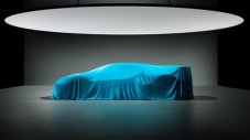 Bugatti показа още от новата си хиперкола (ВИДЕО)