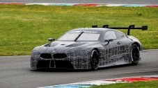 BMW тества прототипа си за "Льо Ман"