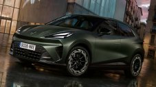 Най-малката Cupra дебютира с 450 км пробег и 226 конски сили