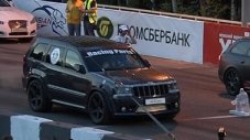 Jeep Grand Cherokee разби рекорда на 1 миля