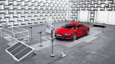 Audi R8 e-tron стана опасен
