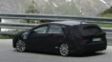 Първи шпионски снимки от Hyundai i40 комби