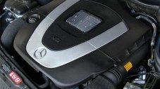 Mercedes-Benz се отказва от V6 двигателите