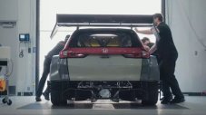 Honda превърна CR-V в хибрид с 800 коня