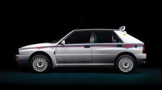 Lancia Delta HF Integrale минава под чука