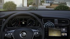 Volkswagen пуска виртуален асистент в колите си