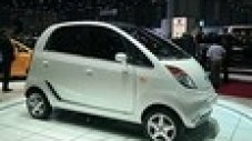 Tata Nano ще бъде с еърбег за 10 долара