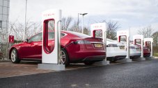 Tesla ще прави батерии на всички континенти