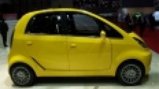 Клиенти отказват поръчки за Tata Nano