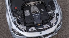 Mercedes-E-Class също готви раздяла с V8 двигателя