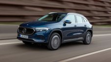 Собственик на електрически Mercedes получи сметка за смяна на моторно масло
