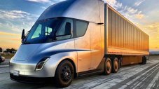 Електрическият камион на Tesla ще бъде много по-евтин