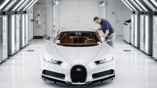 Първите 3 Bugatti Chiron са готови (Видео)