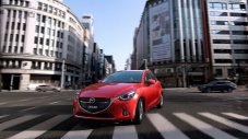 Mazda2 става седан
