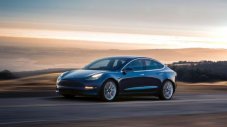 Tesla официално представи серийния Model 3 (ВИДЕО)
