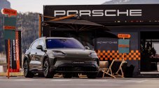 Porsche Cayenne Electric дебютира в България
