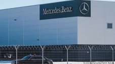 Tesla отмъкна шеф от Daimler и предизвика протести в Берлин