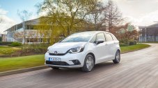Honda Jazz първа получи централен еърбег