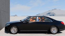 Какво ще се случи с Maybach, ако се удари в стена с 300 км/ч?