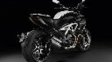 Мотоциклет от AMG и Ducati във Франкфурт
