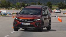 Dacia Jogger не се изложи на &bdquo;Лосовия тест&ldquo;