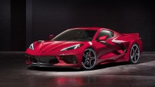 Chevrolet губи по 20 000 долара от всеки базов Corvette 