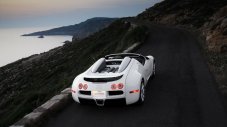 Bugatti изтегля Veyron в сервизите