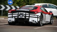 Ferrari тества &bdquo;напомпано&rdquo; 458 Italia