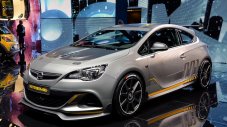 Най-бързият Opel Astra пристигна в Женева